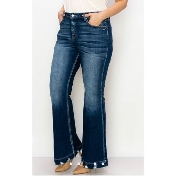 KanCan Denim - KanCan Signature Kurvy Mid-Rise Flare Stretch Jeans Size 29 X 32 Solid Wash Blue